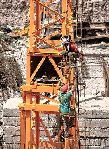 commercial construction company